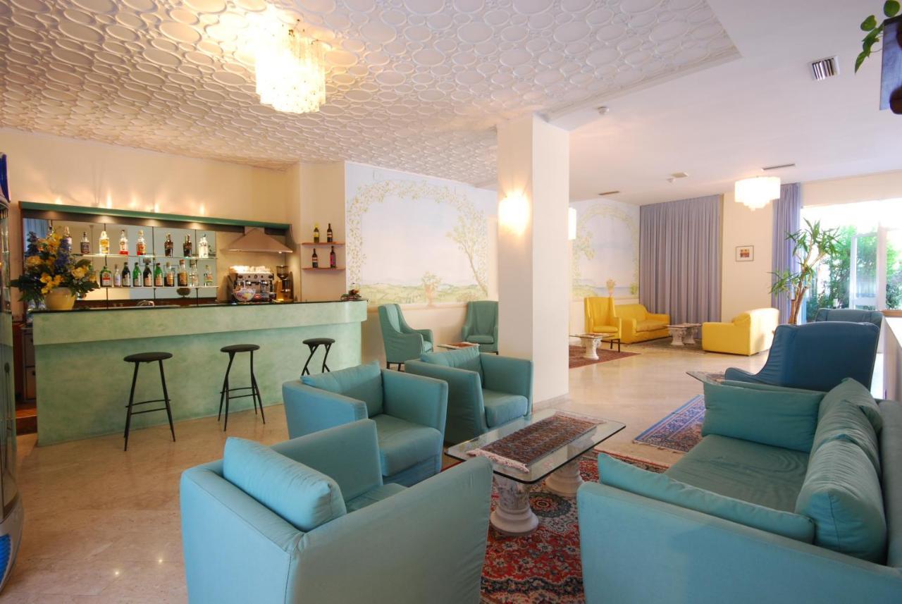 Caravelle 3*