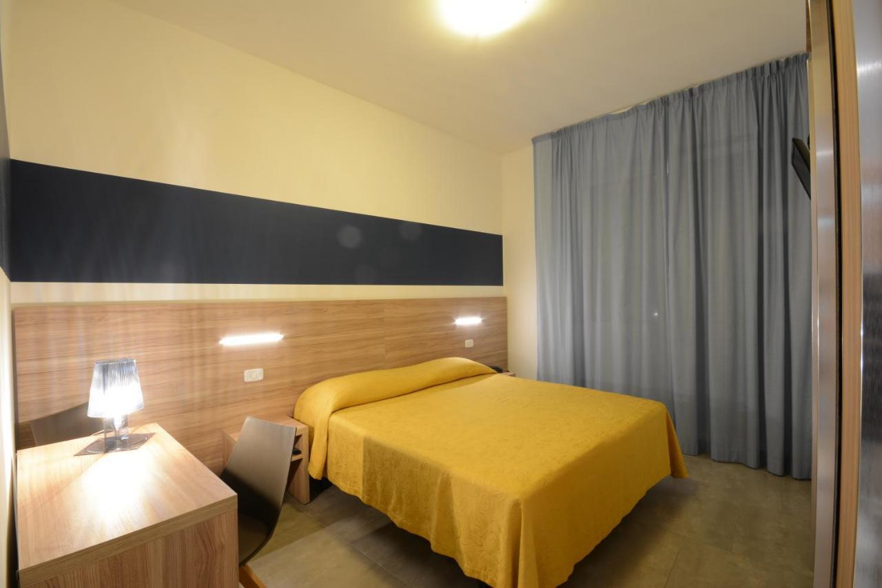 Caravelle Hotel Pesaro